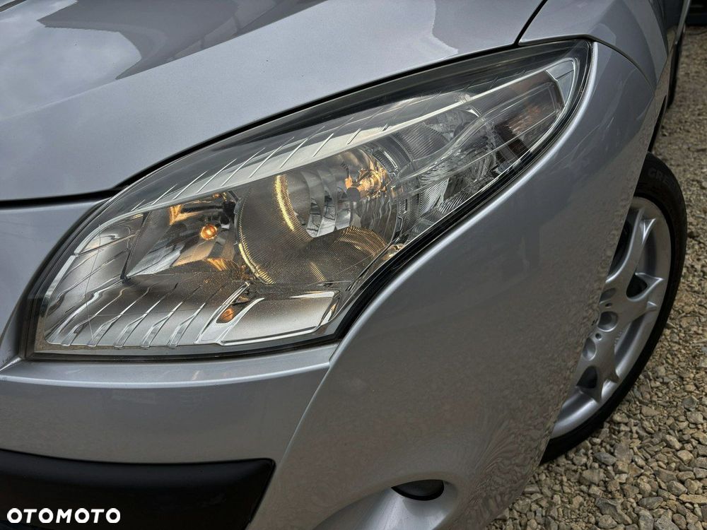 Renault Megane - 8