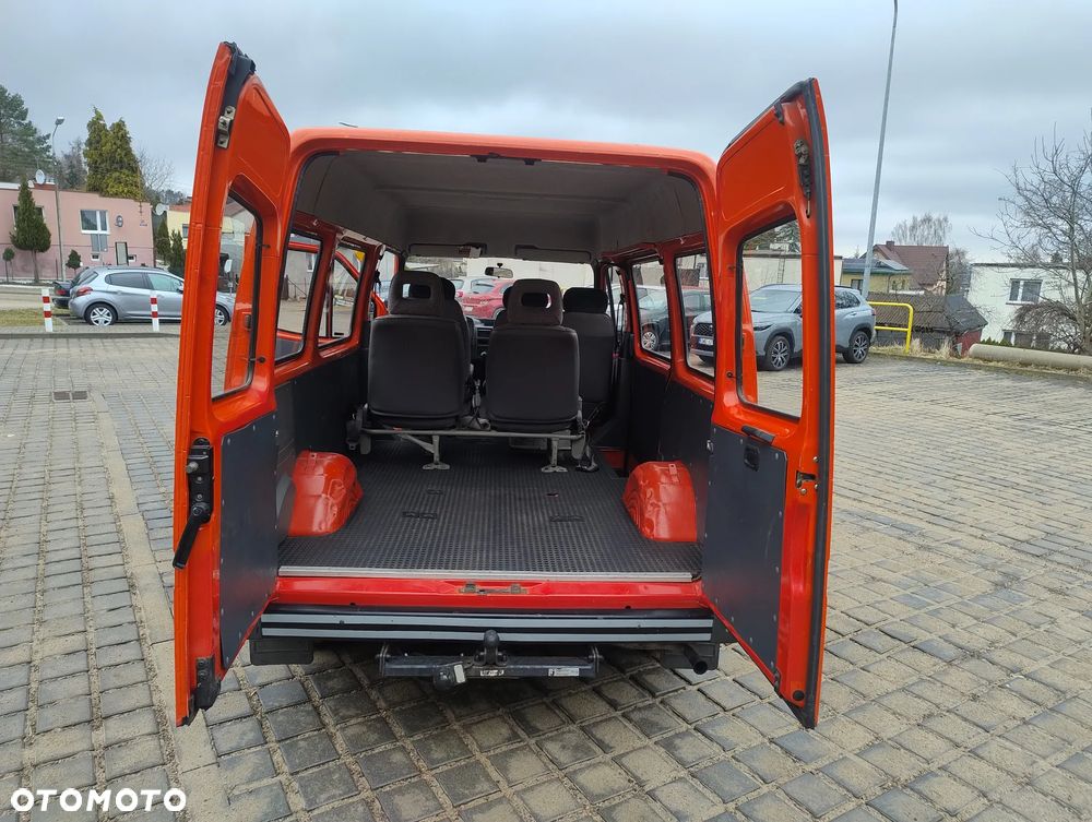 Ford Transit GL - 12