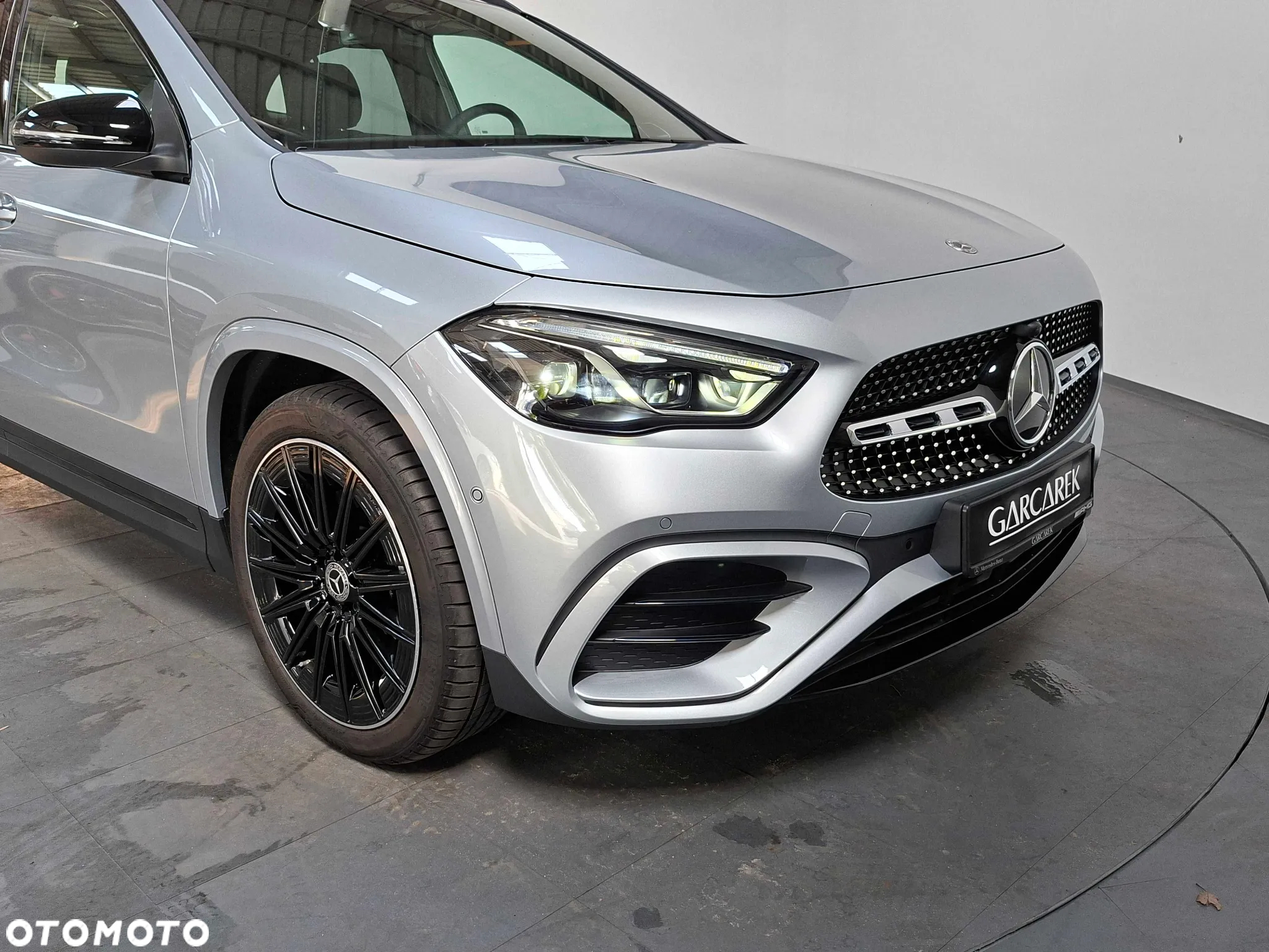 Mercedes-Benz GLA 220 d 4-Matic AMG Line 8G-DCT - 5