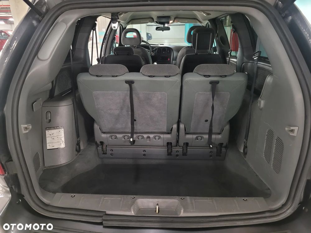 Chrysler Grand Voyager 2.8 CRD SE S&G - 13