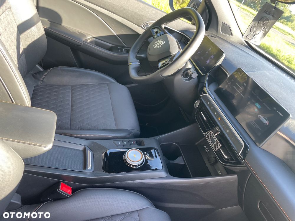 MG MG3 1.5 HEV+ Exclusive - 8