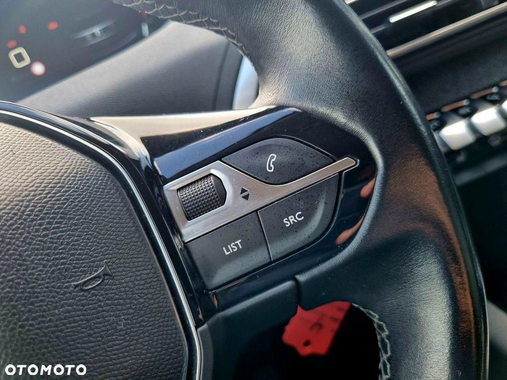 Peugeot 5008 1.5 BlueHDi Allure S&S - 19