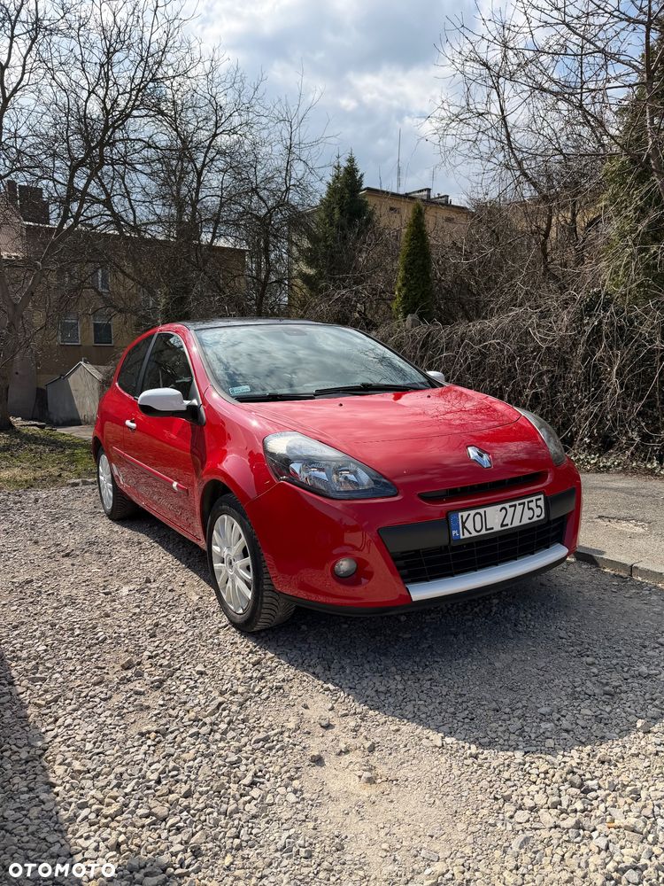 Renault Clio - 1