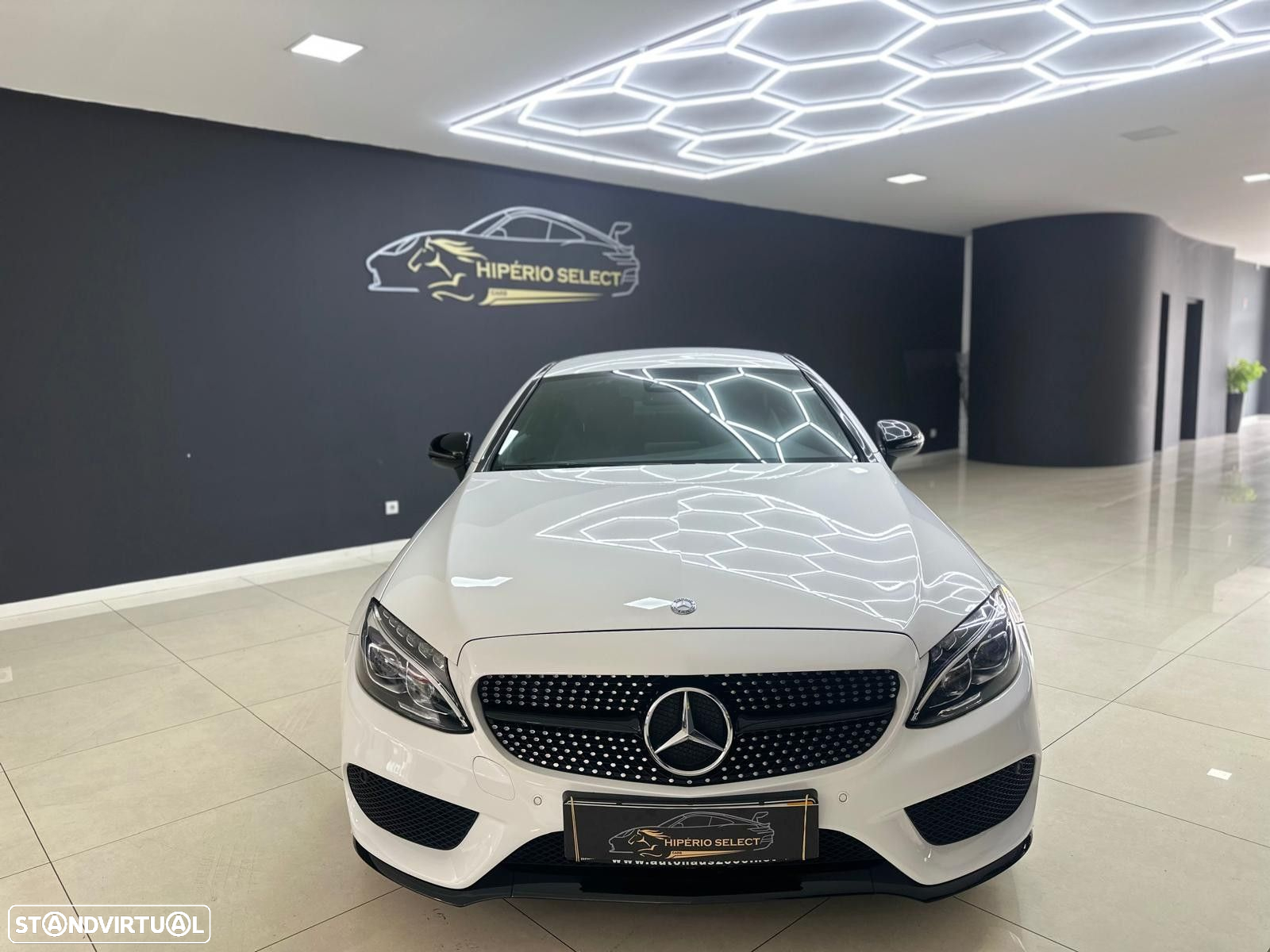 Mercedes-Benz C 250 d Coupe 9G-TRONIC AMG Line - 2