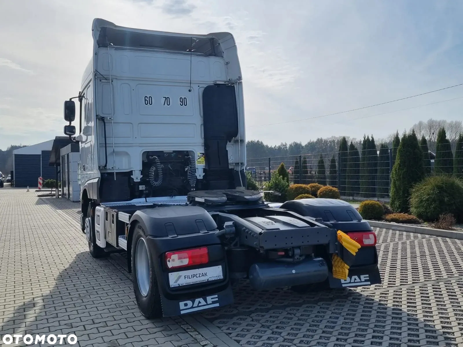 DAF XF 460 Standard Space Cab - 6