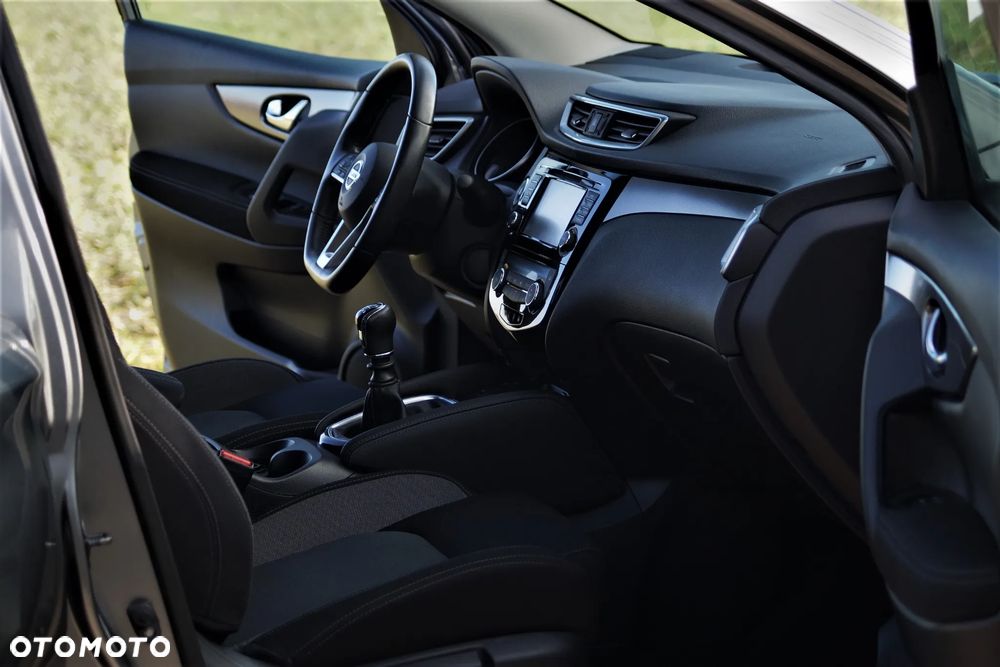 Nissan Qashqai - 23