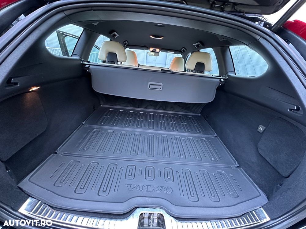 Volvo XC 60 D4 Geartronic Momentum - 26