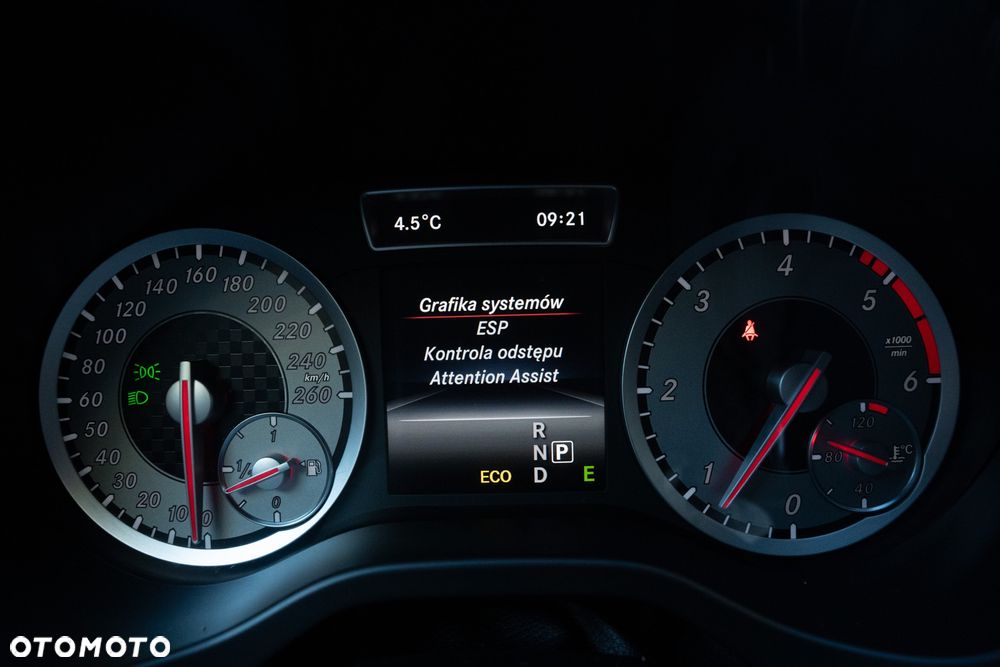 Mercedes-Benz Klasa A 180 CDI 7G-DCT - 32