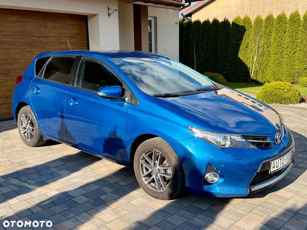 Toyota Auris 1.6 Premium Start - 5