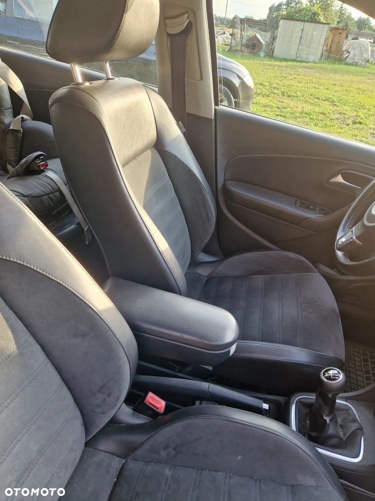 Volkswagen Polo 1.6 TDI Cross - 7