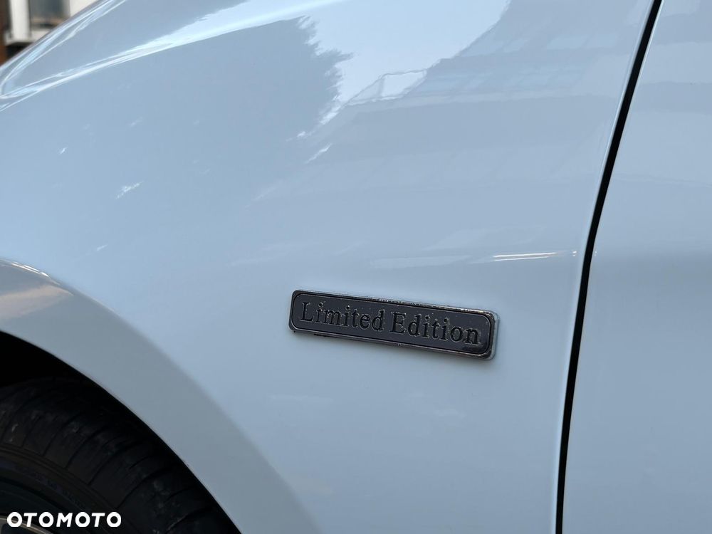 Chrysler Pacifica - 6
