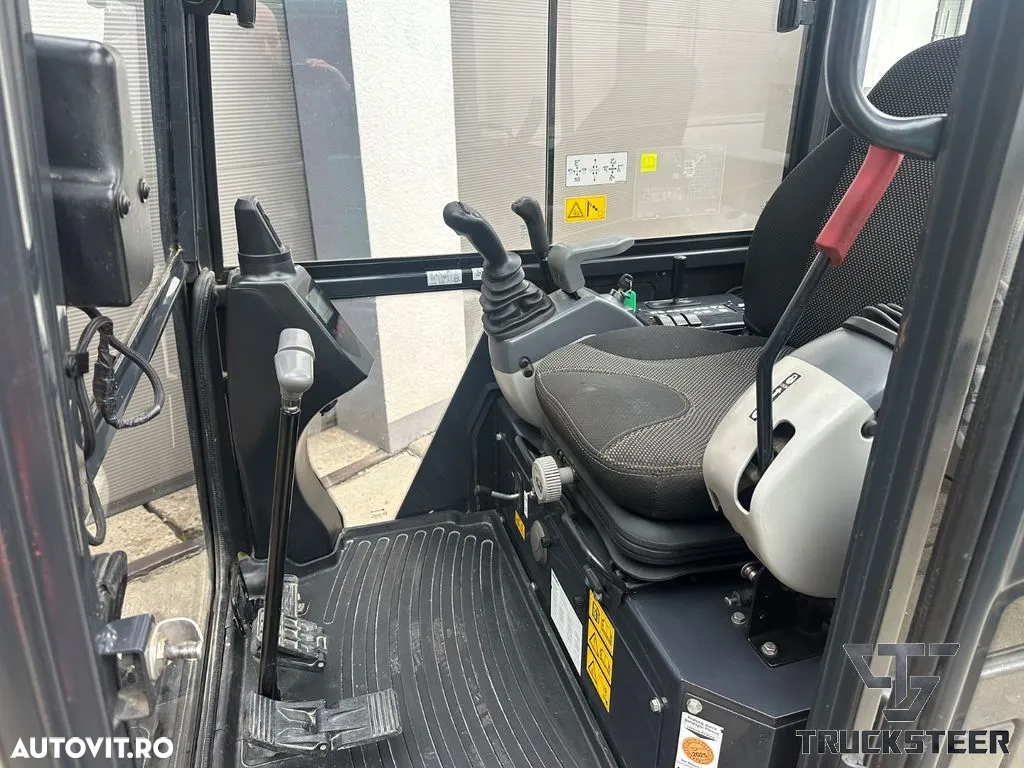 Hitachi ZX 19-5A - 5