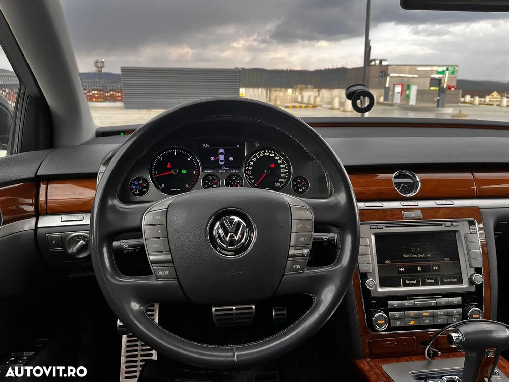 Volkswagen Phaeton 3.0 V6 TDI DPF 4MOTION Tiptronic - 16