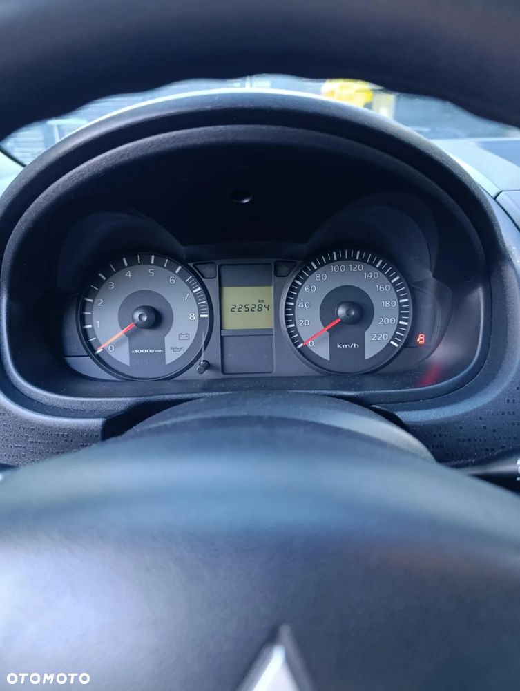 Mitsubishi Colt 1.1 - 12