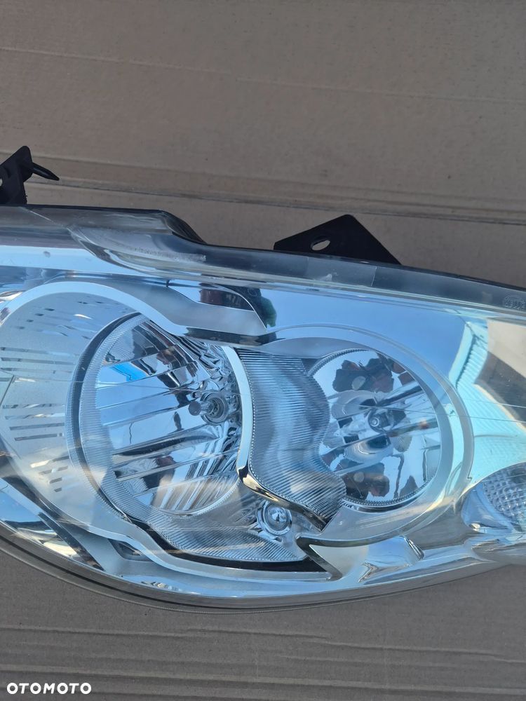 Renault Master III Lampa lewa.2010-2020.Opel Movano.Nissan NV400.Hella. - 4