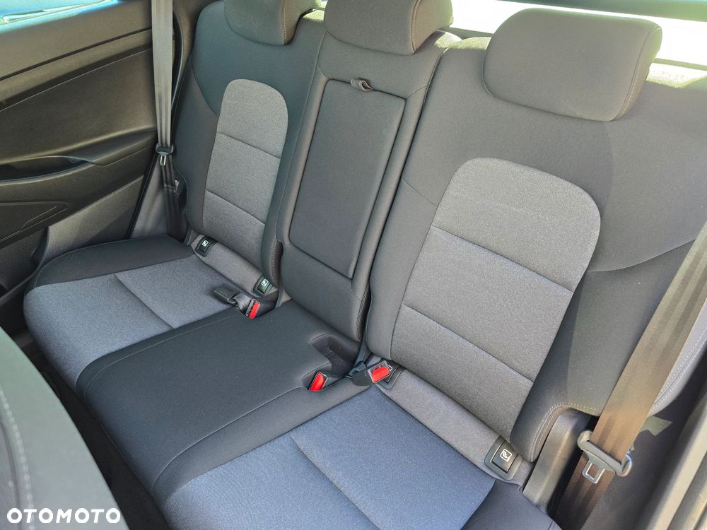 Hyundai Tucson - 13