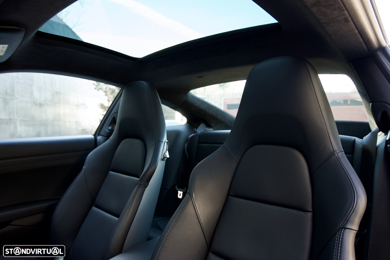 Porsche 911 (991) Carrera 2 PDK - 17