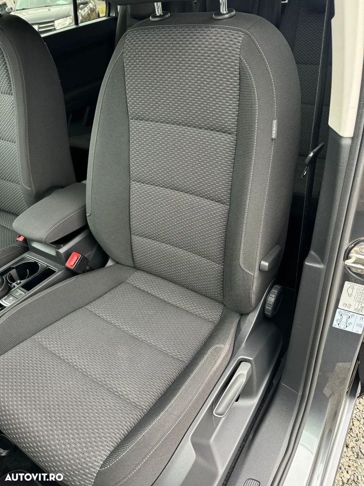 Volkswagen Touran 1.4 TSI DSG Comfortline - 33