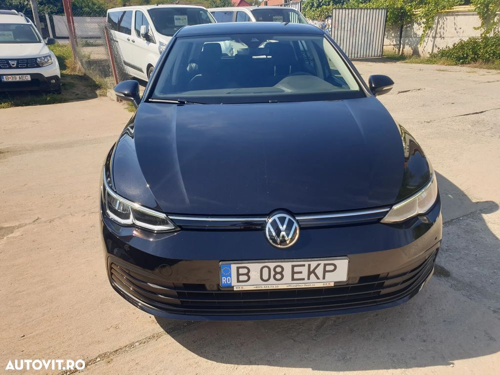 Volkswagen Golf 1.0 eTSI DSG MHEV Life - 2