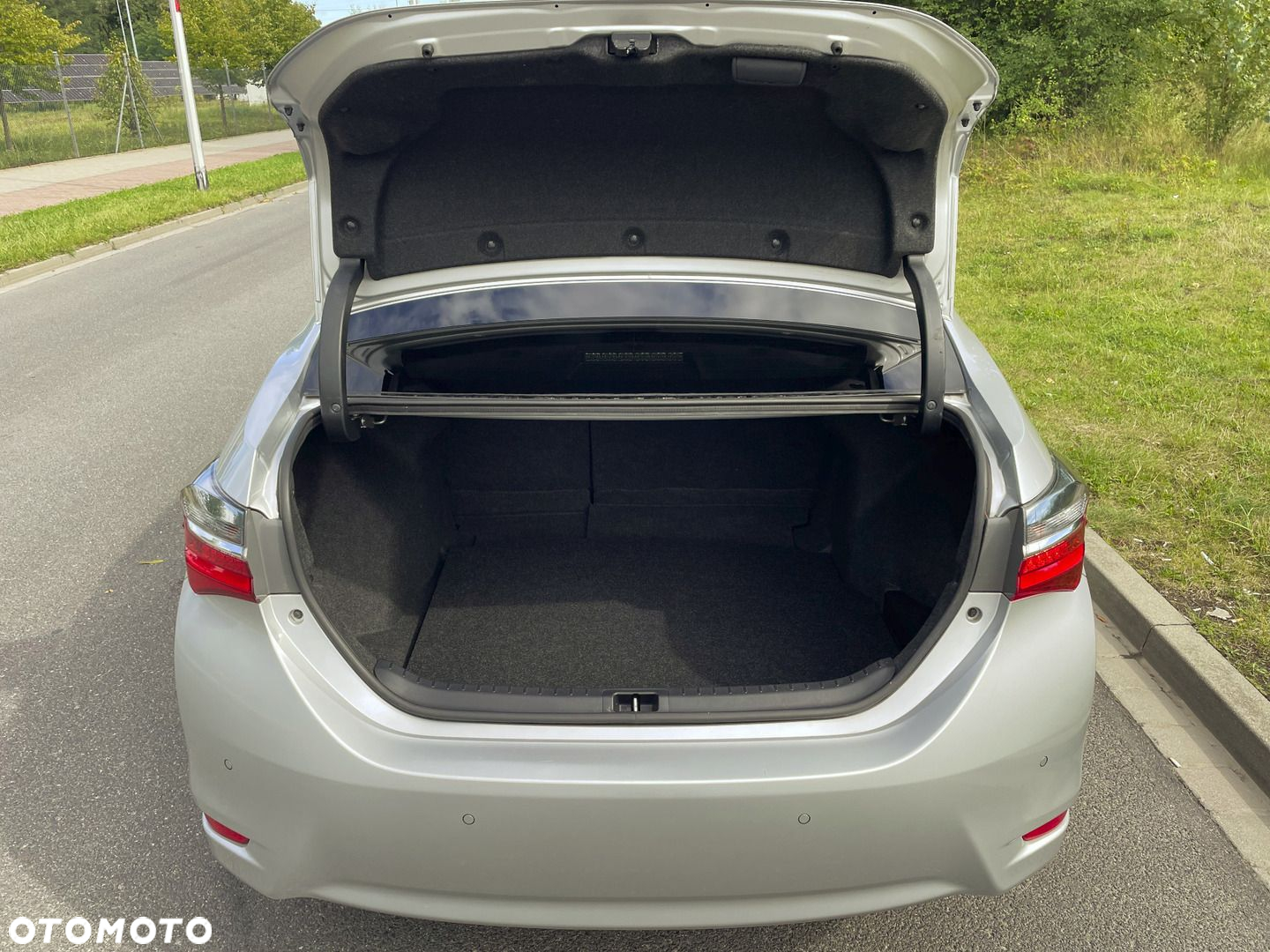 Toyota Corolla - 11