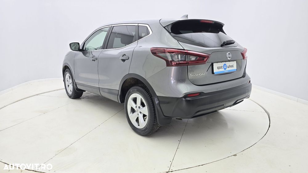 Nissan Qashqai - 8