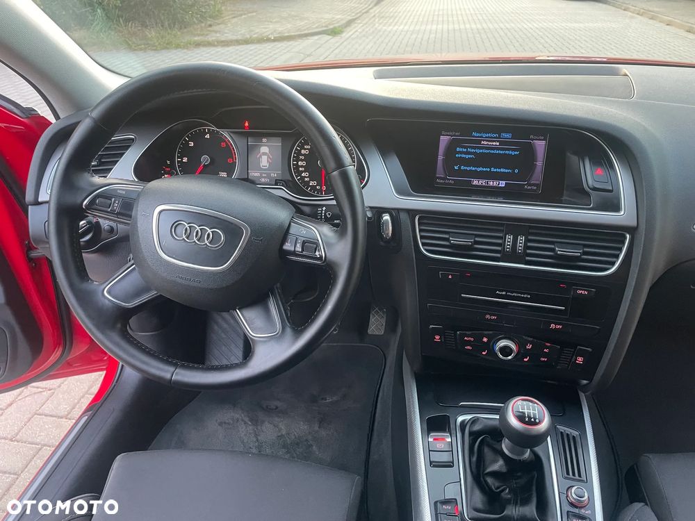 Audi A4 Avant 2.0 TDI DPF Ambiente - 16