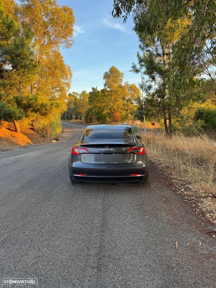Tesla Model 3 Long Range AWD Dual Motor - 2