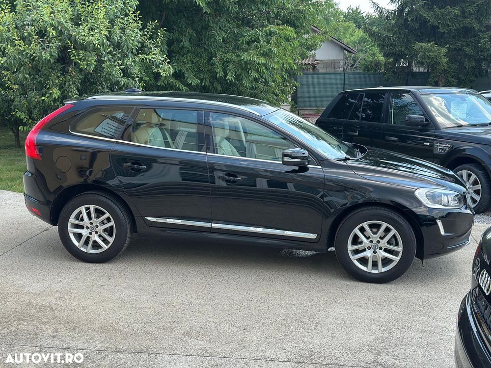 Volvo XC 60 D4 Geartronic Momentum - 4