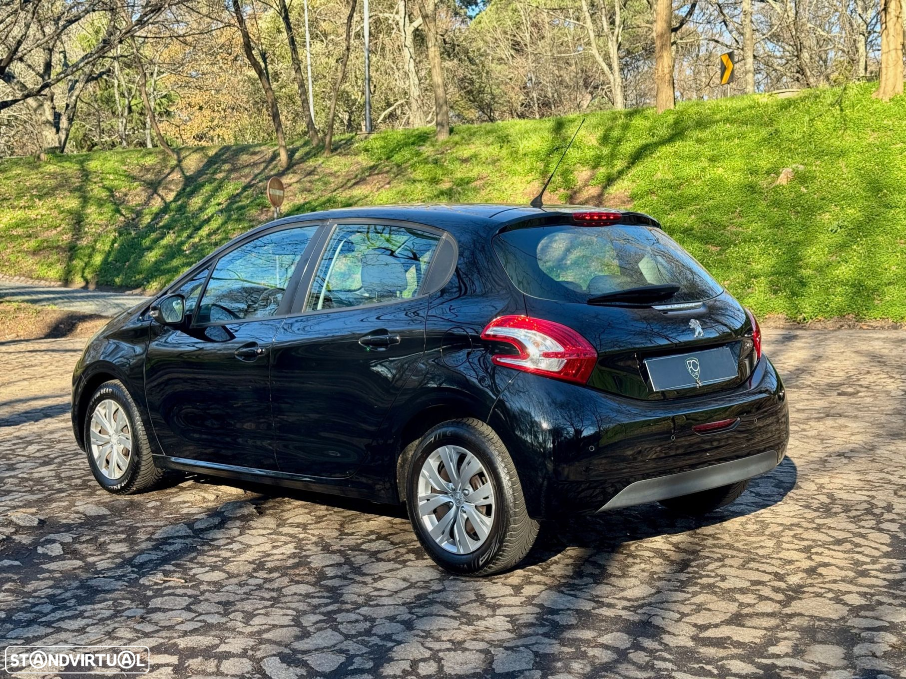 Peugeot 208 1.2 VTi Active - 10