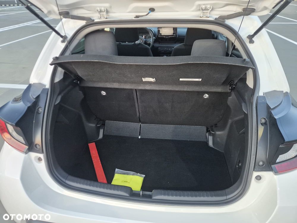 Toyota Yaris 1.0 Active - 17