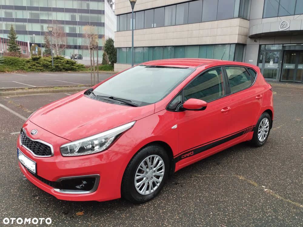 Kia Ceed 1.4 S - 13