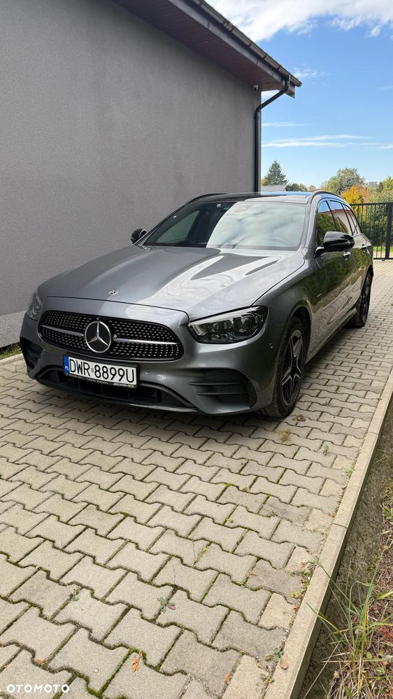 Mercedes-Benz Klasa E 300 de 4Matic 9G-TRONIC AMG Line - 24