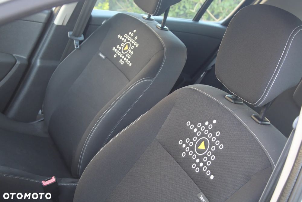 Renault Clio 1.2 16V 75 Yahoo - 20