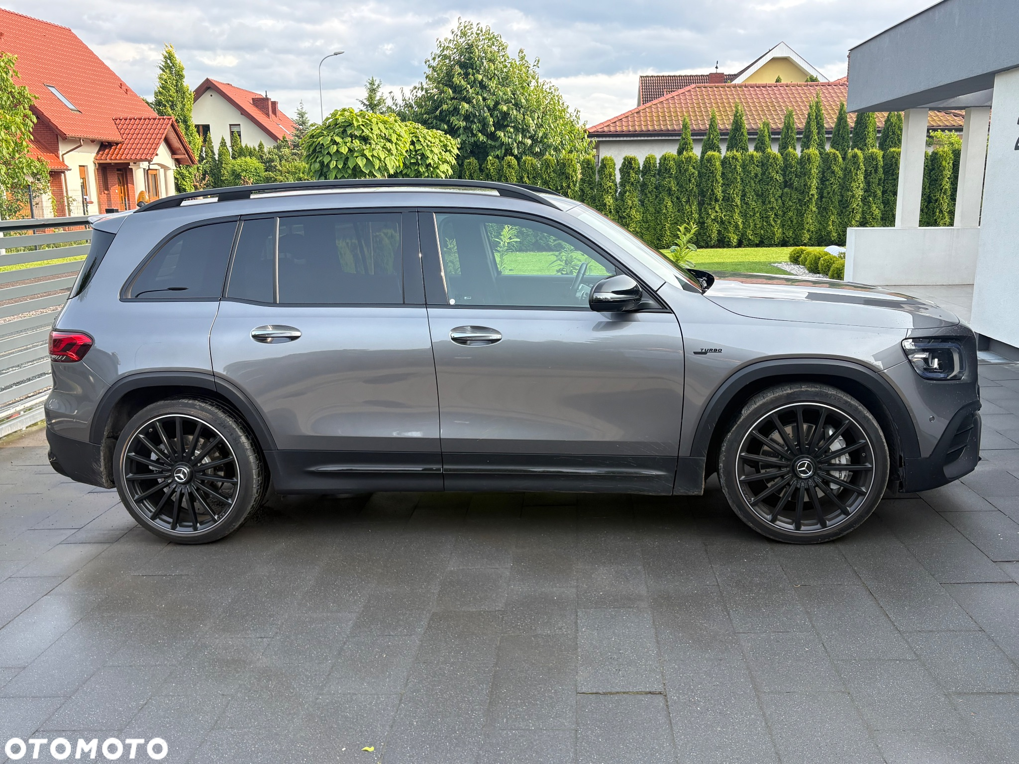 Mercedes-Benz GLB AMG 35 4-Matic - 3