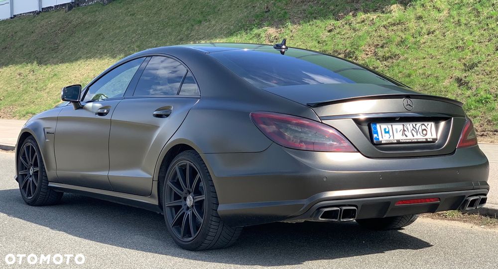 Mercedes-Benz CLS - 19