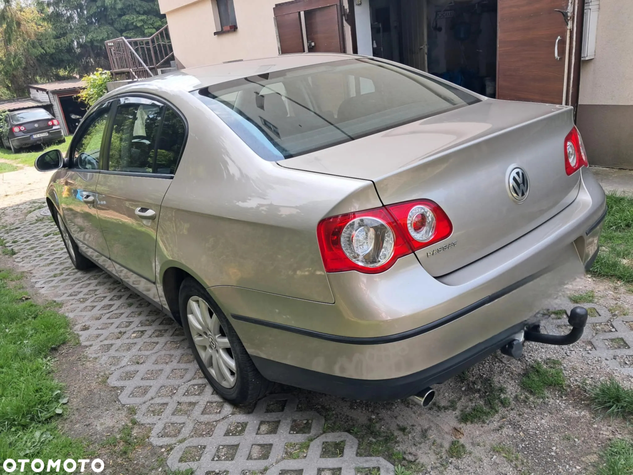 Volkswagen Passat - 9
