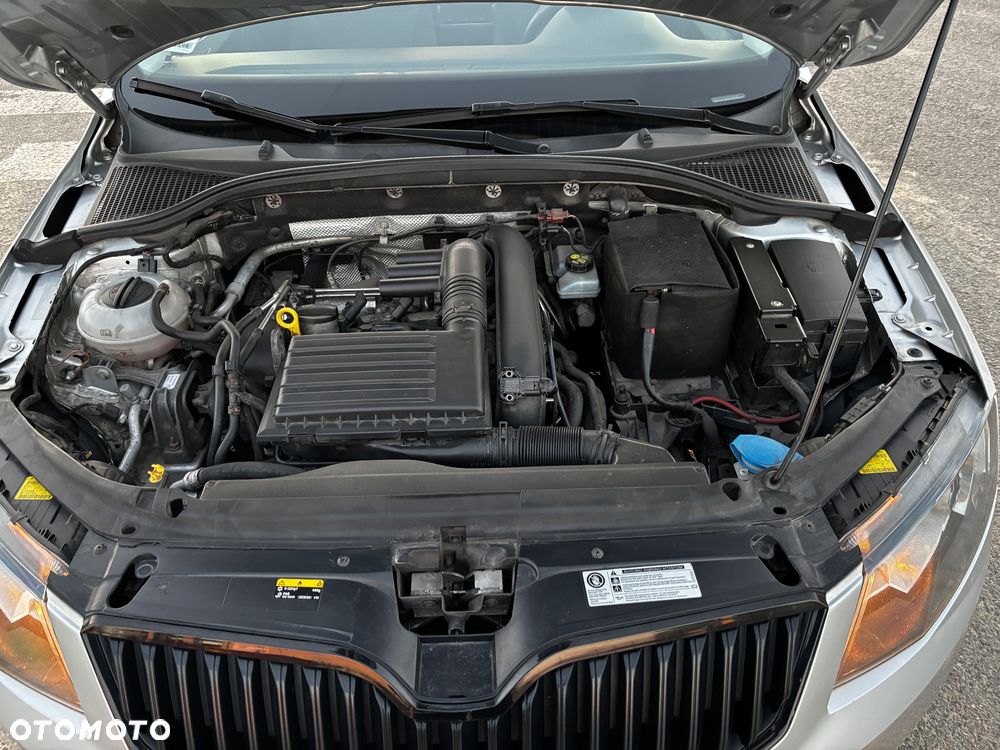 Skoda Octavia 1.4 TSI Ambition - 28