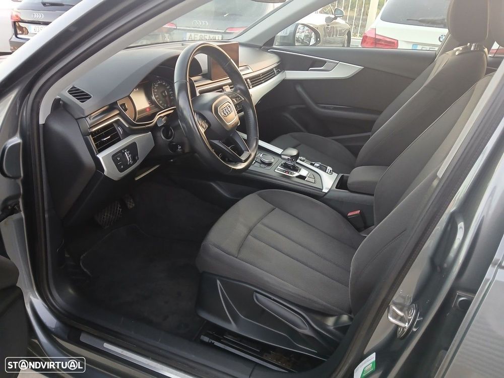 Audi A4 Avant 2.0 TDI S tronic - 16