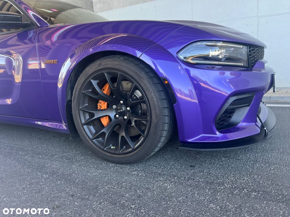 Dodge Charger 6.4 Scat Pack Widebody - 25
