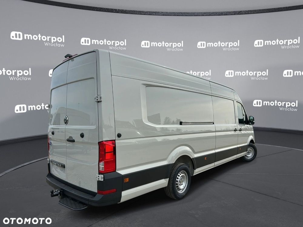 Volkswagen Crafter 35 Furgon LONG/L5H3, 2.0 BiTDI 177KM, Wysoki dach, r. o. 4490mm - 5