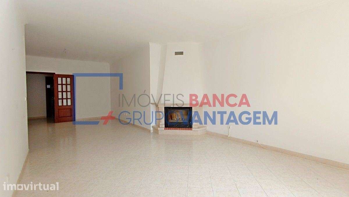 APARTAMENTO T3 SANTARÉM - Grande imagem: 3/21