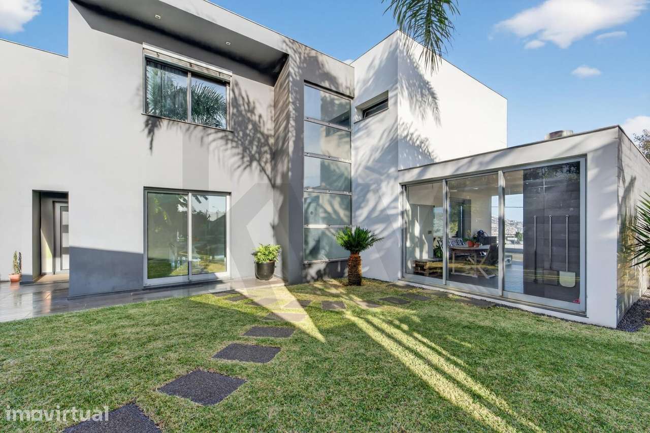 Moradia T3 Contemporânea com Piscina e 805 m2 de Terreno – São Martinh - Grande imagem: 5/60