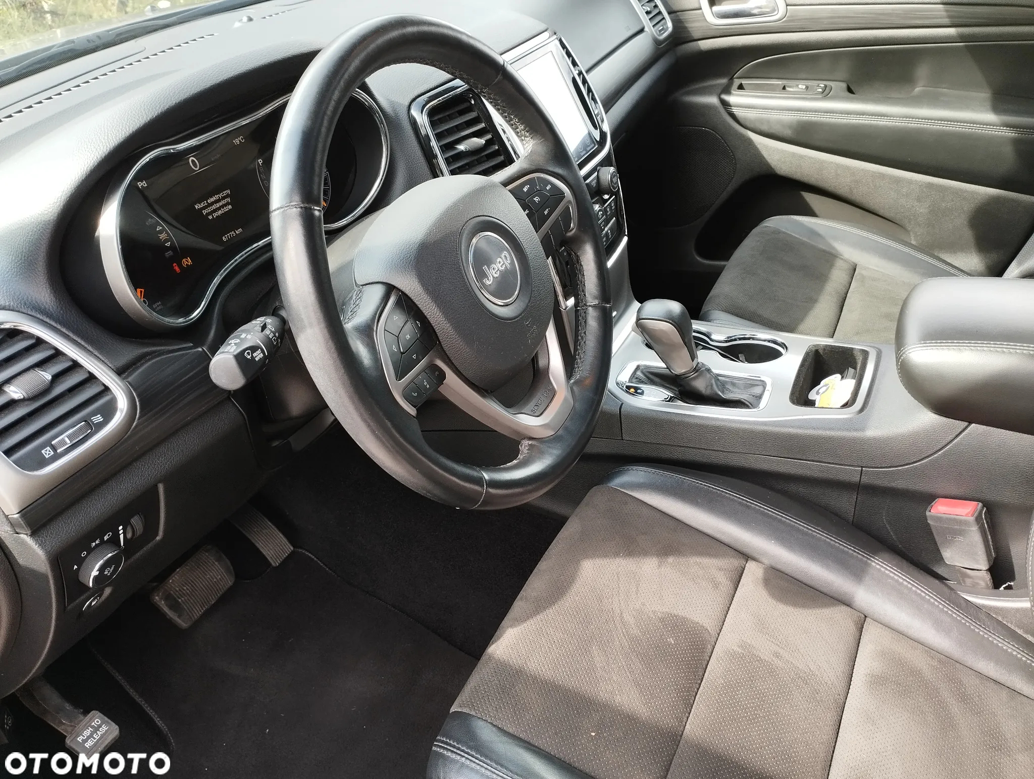 Jeep Grand Cherokee 3.6 V6 Laredo - 22