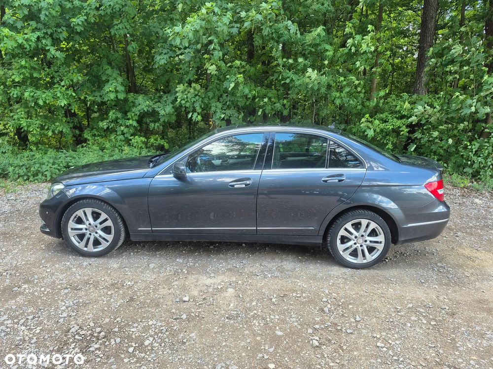 Mercedes-Benz Klasa C 180 (BlueEFFICIENCY) 7G-TRONIC Avantgarde - 12