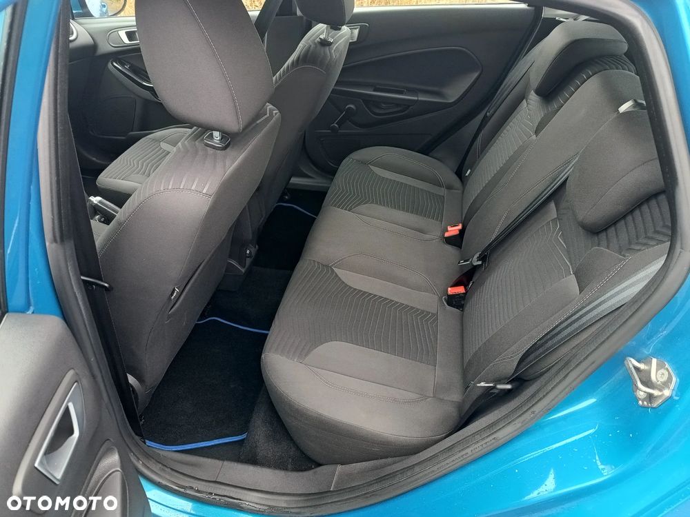 Ford Fiesta - 8