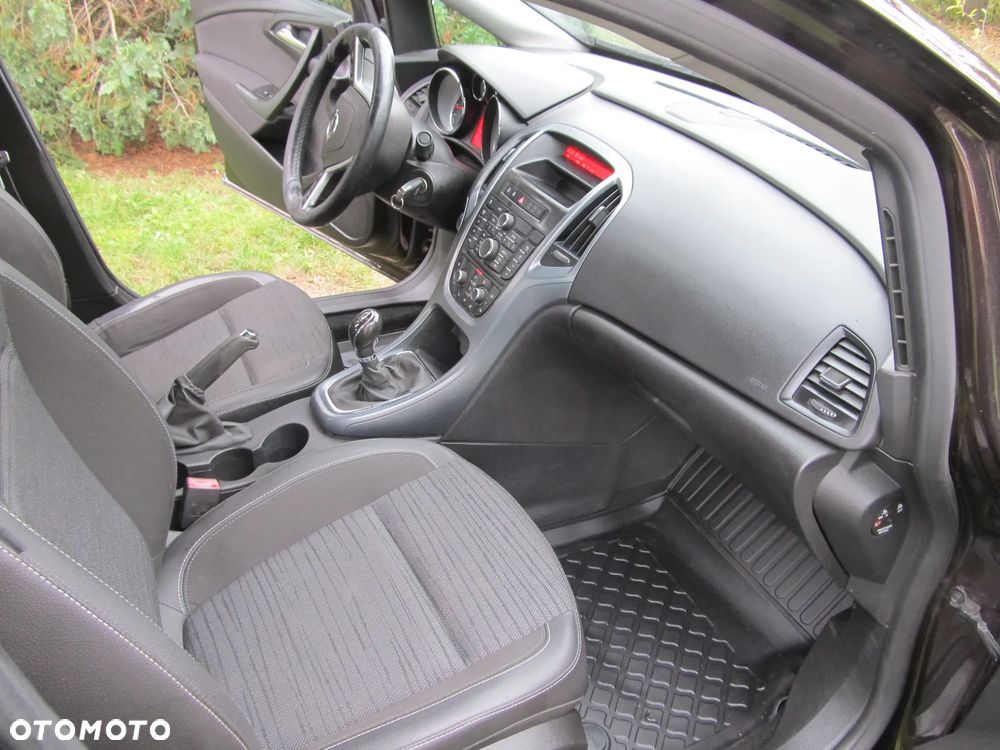 Opel Astra - 17