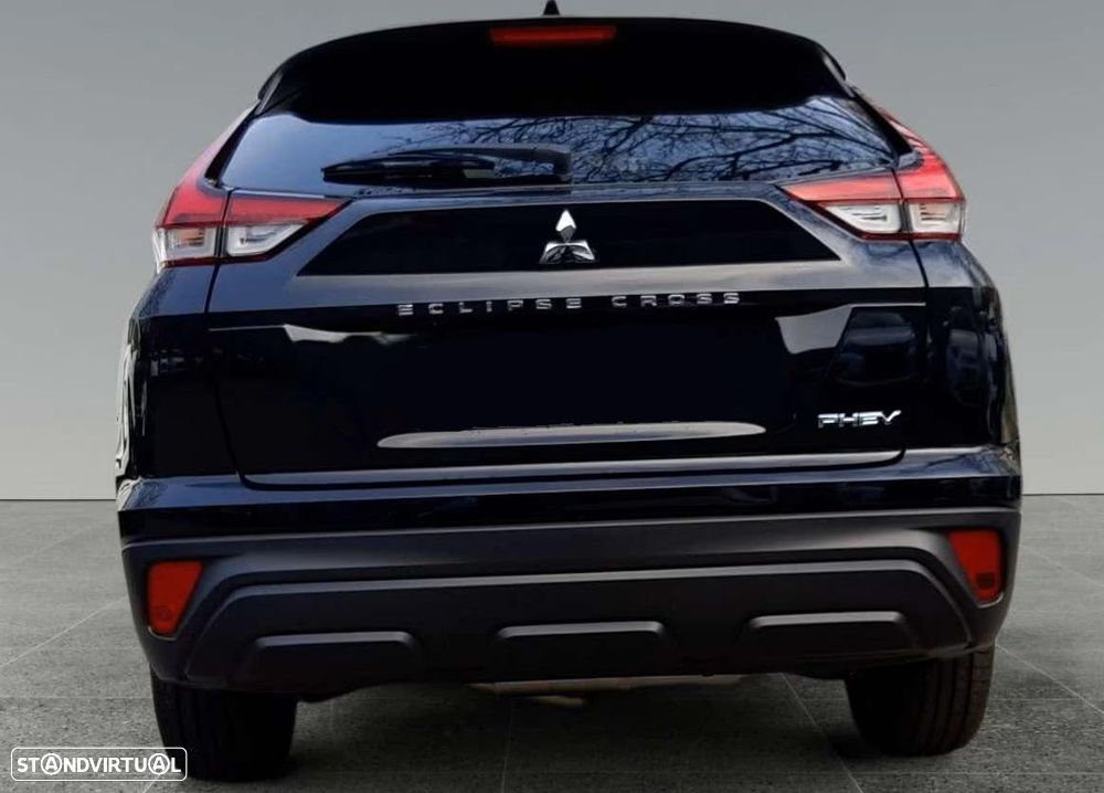 Mitsubishi Eclipse Cross 2.4 PHEV eMotion - 3