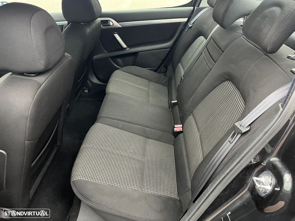 Peugeot 407 1.6 HDi Executive - 12