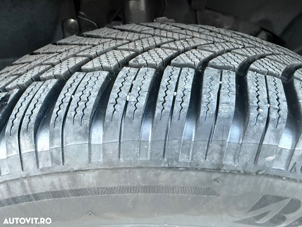 Dacia Duster 1.5 dCi 4x4 Laureate - 27