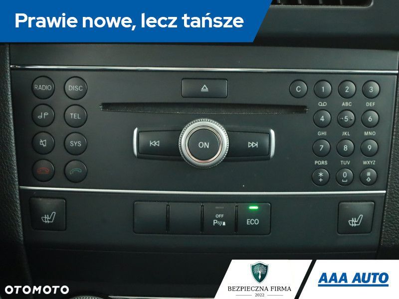 Mercedes-Benz GLK - 12